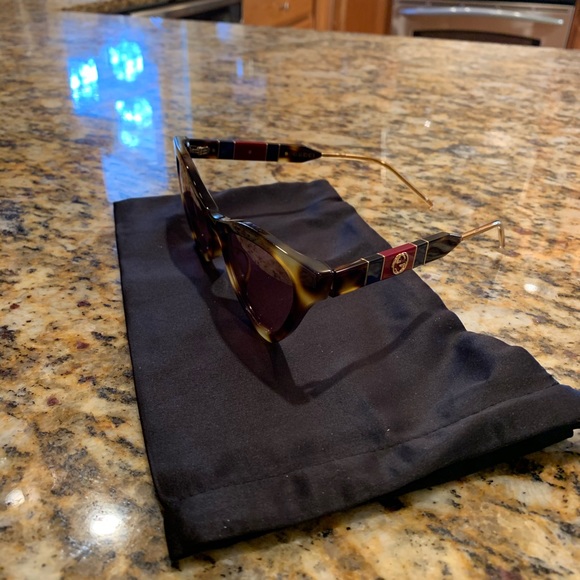 Gucci sunglasses